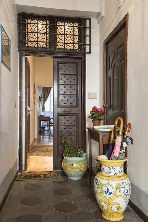 B&B La Scalinatella Roma 2*,