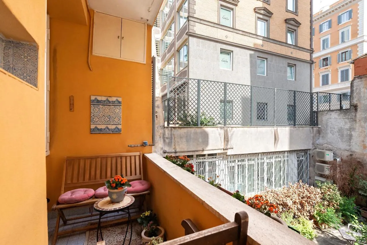 B&B La Scalinatella Roma 2*,  İtalya