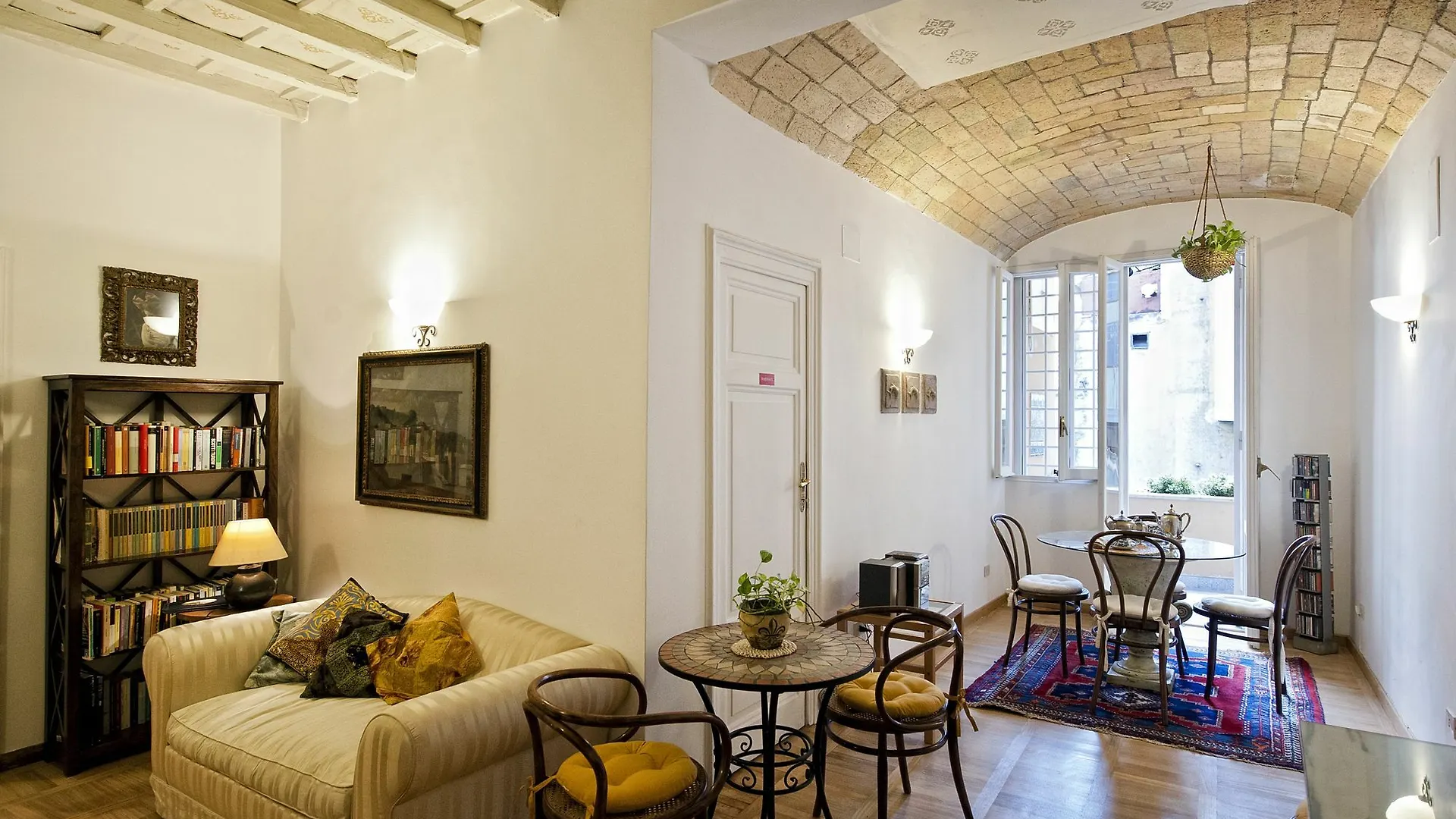 B&B La Scalinatella Roma Oda ve Kahvaltı