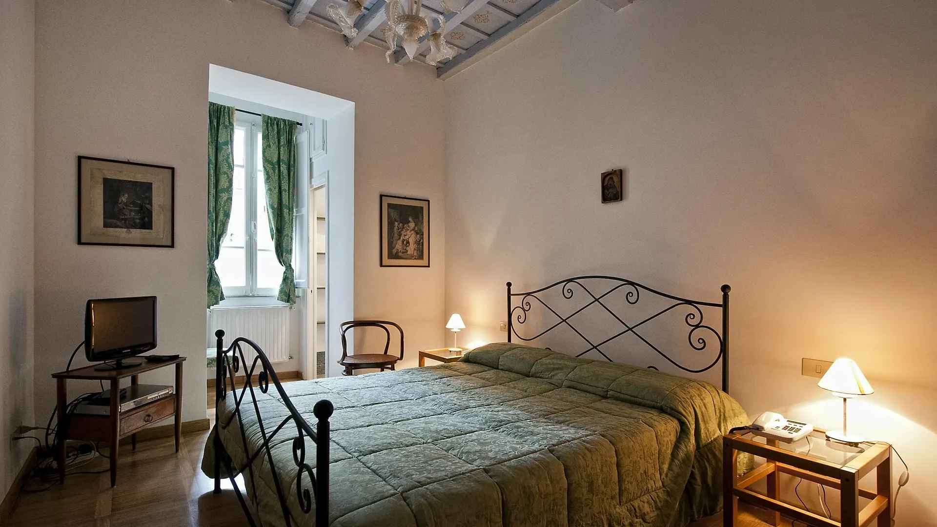 B&B La Scalinatella Roma İtalya